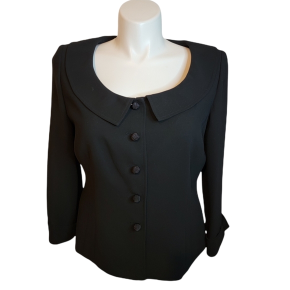 Maggy London Jackets & Blazers - Maggie London black blazer